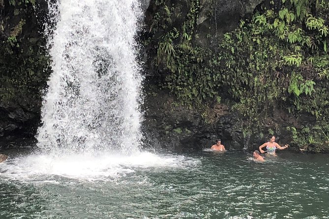 Small-Group Road to Hana Adventure Tour with Pickup & Lunch - Why riding to Hana beats driving yourself
