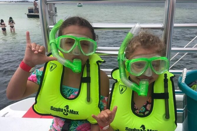 Snorkel & Dolphin Sightseeing Tour Aboard the Footloose - My call: book it for the mix, not one promise