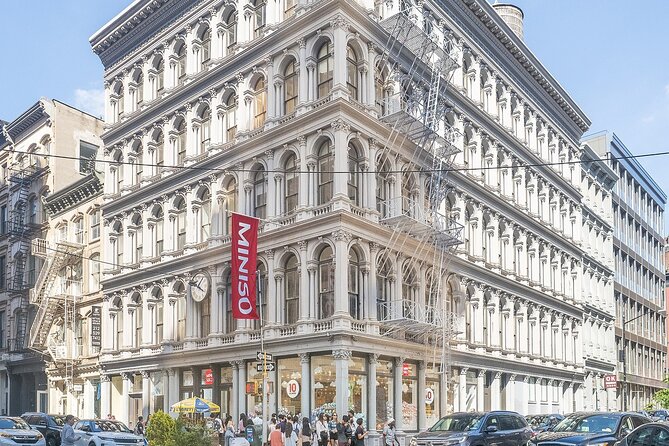 SoHo, Little Italy, and Chinatown NYC Guided Walking Tour - SoHo’s cast-iron streets and Haughwout Building