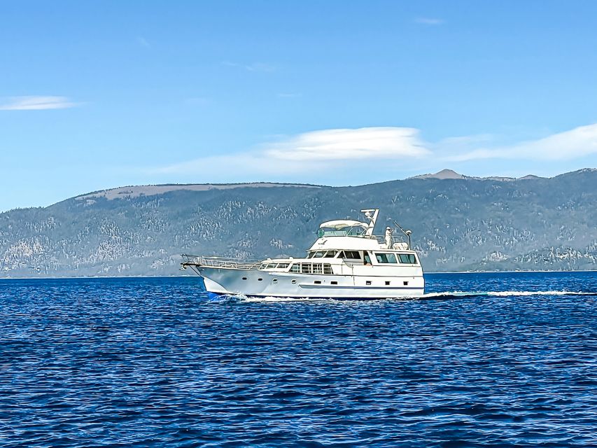 South Lake Tahoe: Sightseeing Cruise of Emerald Bay - What you see around Emerald Bay