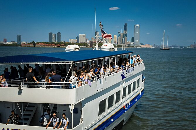 Starship Landmark 90 Minute Sightseeing Cruise - Brooklyn Bridge and the lower Manhattan skyline