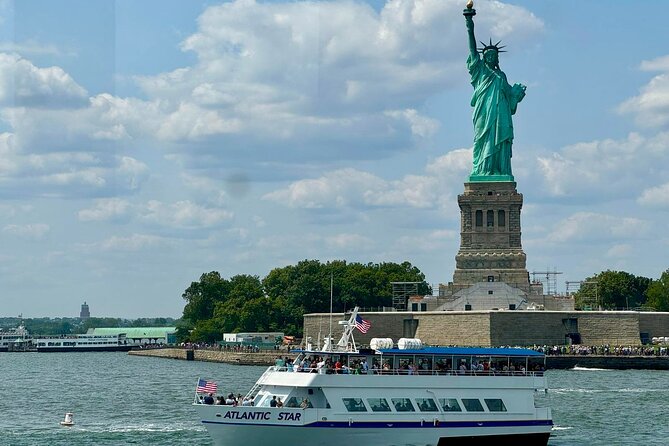 Starship Landmark 90 Minute Sightseeing Cruise - Empire State Building and South Street Seaport
