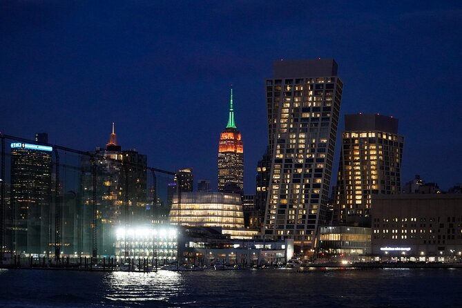 Starship Landmark 90 Minute Sightseeing Cruise - Starting at Pier 78 in Hudson River Park