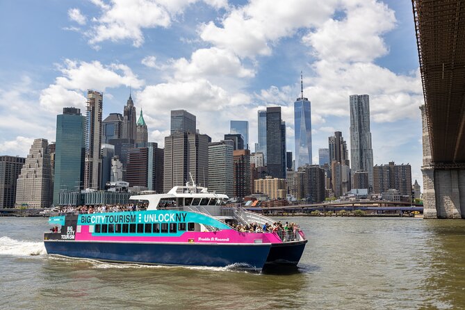 Statue of Liberty & NYC Skyline Cruise - Freedom Liberty Tour - Hudson Yards and the High Line from the river