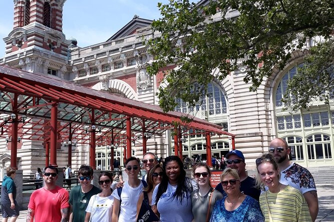 Statue of Liberty Tour with Ellis Island and Immigration Museum - The ferry from Battery Park to Liberty Island
