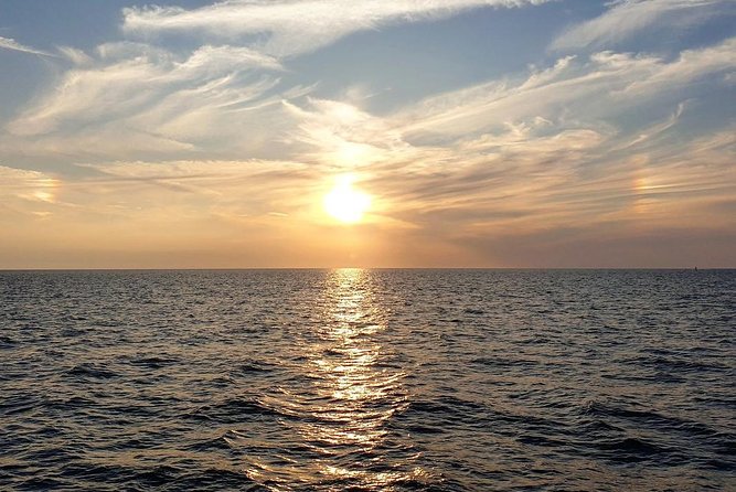 Sunset Celebration Cruise on Tropics Boat Tours - Who should book the Tropics sunset cruise
