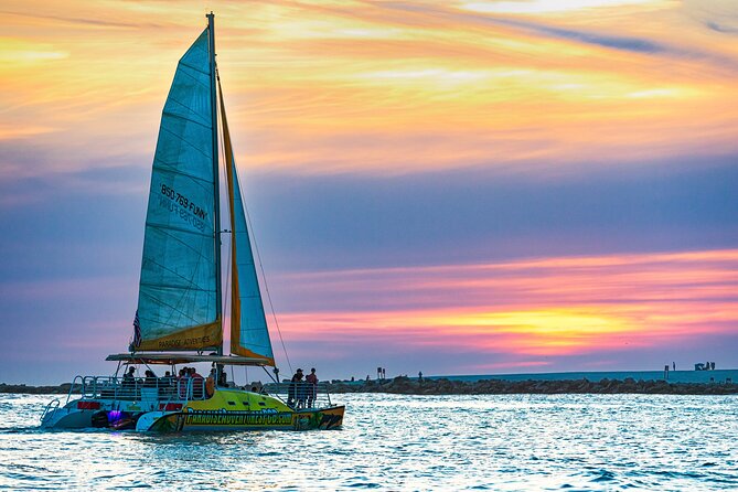 Sunset Dolphin Sail Aboard the Footloose Catamaran - What The First Half Feels Like On The Gulf