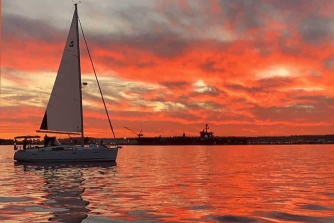 Sunset Sail Along the San Diego Skyline - Key points to know before you sail