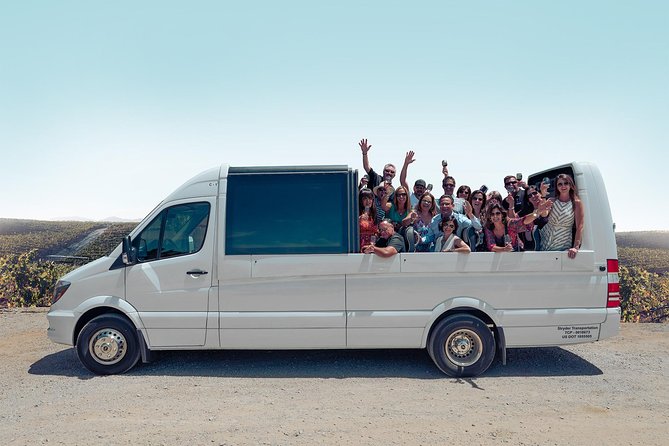 Temecula Valley Wine Tour with Tastings & Lunch Included - Guides matter more than the bus