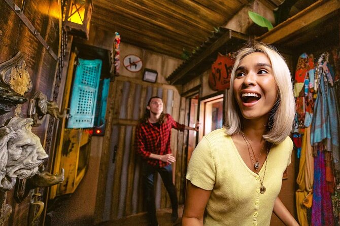 The Escape Game San Antonio: Epic 60-Minute Adventures at The Rim - Group size, shared games, and the social factor