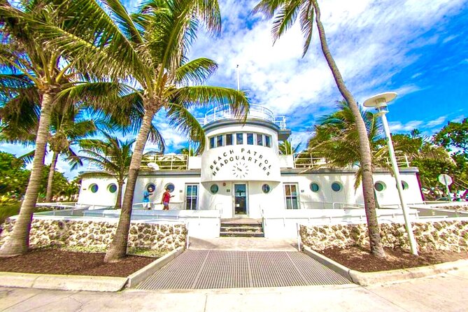 The Official Art Deco Walking Tour by The Miami Design Preservation League - Key points at a glance