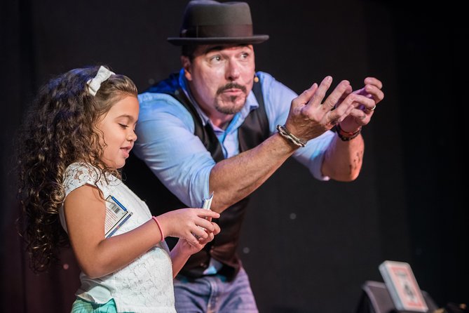 The Outta Control Magic Dinner Show in Orlando - The Magic: Playful, Direct, and Not Highly Technical