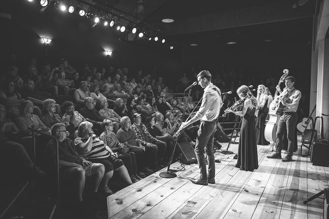 The Petersens at The Little Opry Theatre in Branson - Who should see The Petersens