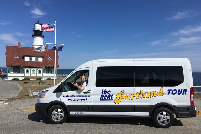 The Real Portland Tour: City and 3 Lighthouses Historical Tour with a Real Local - Fort Allen Park and the Eastern Promenade