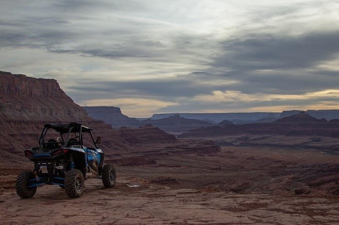 Thrilling 3.5 Hour You-Drive Fins N Things/Hells Revenge UTV Tour - The views are best during pauses