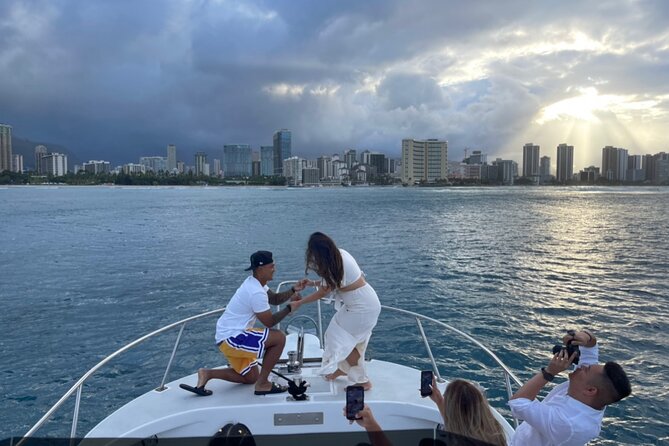 Turtle Canyon Snorkel Adventure in Waikiki, Oahu - Turtles, fish, and the limits of wildlife viewing