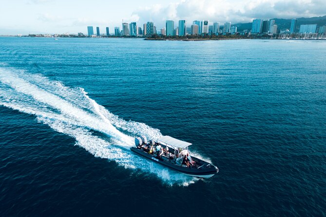 Turtle Canyon Snorkel: Semi Private Boat Tour - A small boat to Oahu’s famous turtle reef