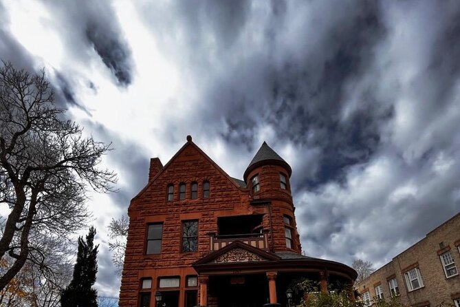 Twilight Ghost Tour - Pennsylvania Street and Millionaire’s Row