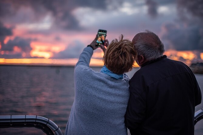 Two-Hour Luxury Whale Watching Tour from Oceanside - Drinks, snacks, and the small details