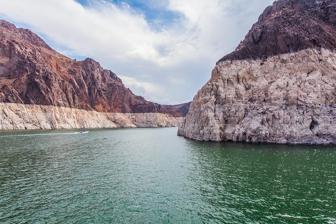 Ultimate Hoover Dam Tour from Las Vegas - Get the best dam view from the bypass bridge