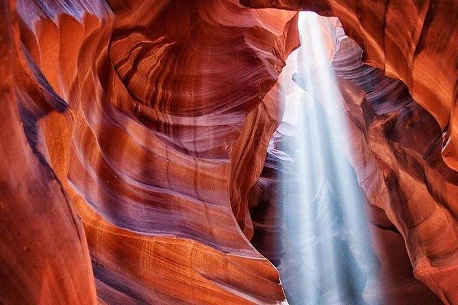 Upper Antelope Canyon Ticket - Why Upper Antelope Canyon looks so different