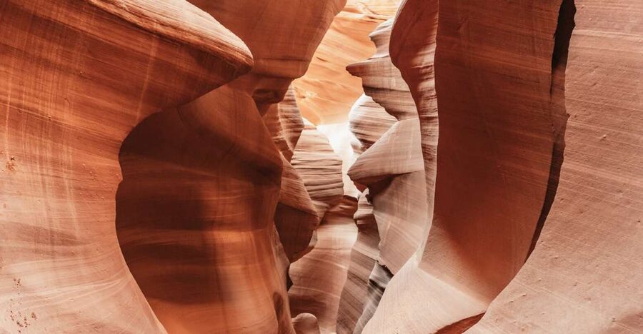 Vegas: Antelope Canyon & Horseshoe Bend Tour at Golden Hour - Who will get the most from this tour