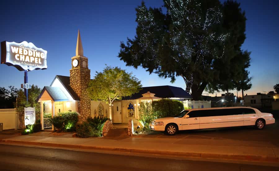 Vegas: Elvis-Themed Graceland Chapel Wedding or Vow Renewal - Entering Graceland Chapel for the ceremony