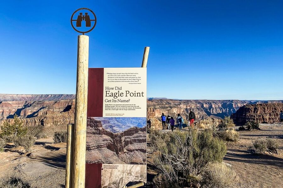 Vegas: Grand Canyon, Hoover Dam, Lunch/Skywalk Options, WiFi - Guides, drivers, and the value of a planned day
