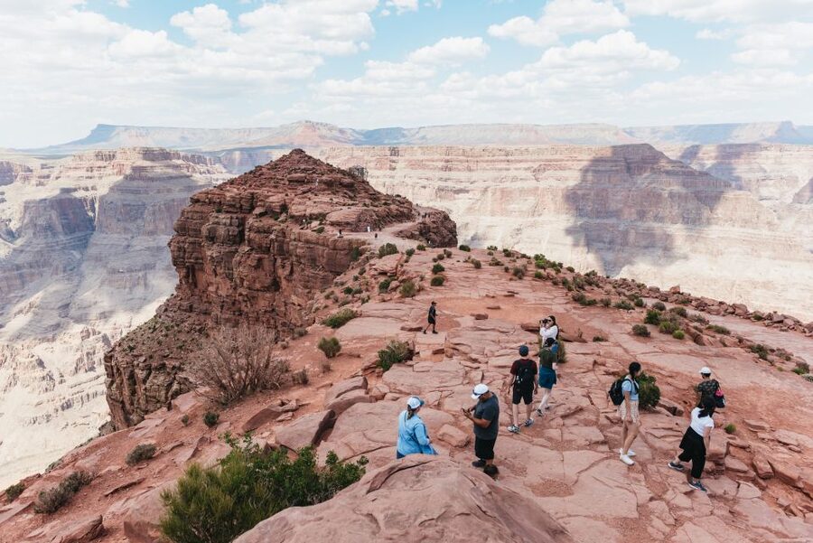 Vegas: Grand Canyon, Hoover Dam, Skywalk Option, & Two Meals - BBQ lunch at Guano Point