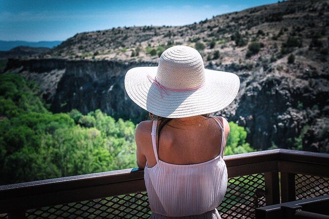 Verde Canyon Railroad Adventure Package - Champagne, appetizers, and a lunch that changes the value
