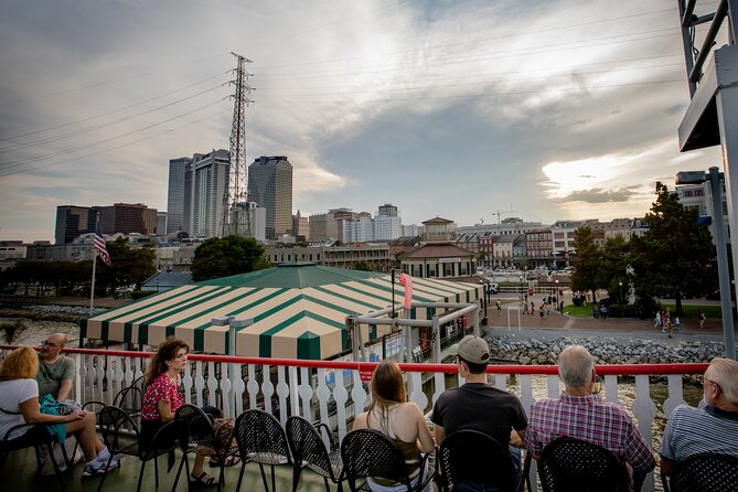 VIP Jazz Dinner Cruise with Private Tour and Open Bar Option - Weather, stairs, and other practical details