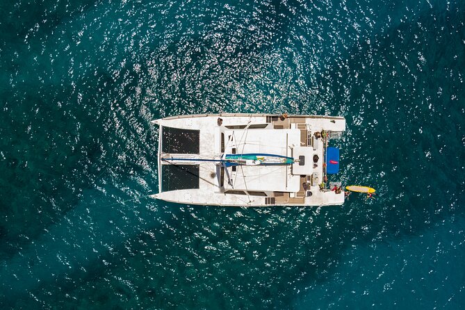 Waikiki Catamaran Snorkel Sail with Lunch: Turtles Guaranteed - Lunch, drinks, and the ride home