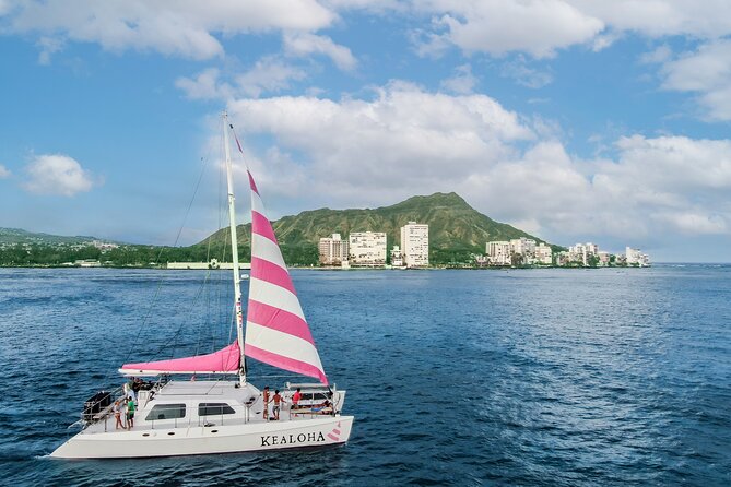 Waikiki: Friday Night Fireworks Catamaran Cruise - Booking and cancellation details