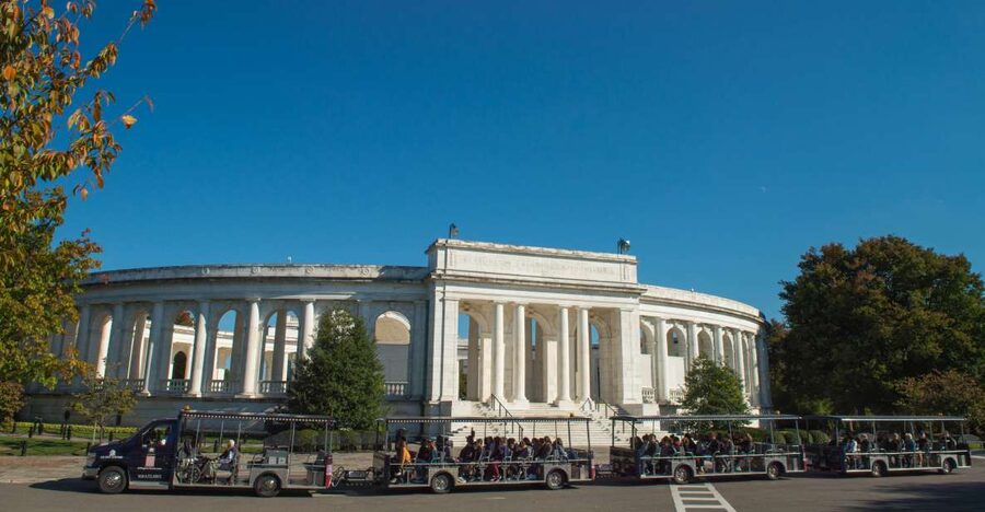 Washington DC: Arlington Nat. Cemetery Ticket & Tram Tour - JFK’s gravesite and the uphill walk