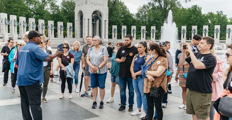 Washington, DC: Full-Day Tour with a Scenic River Cruise - Key points at a glance