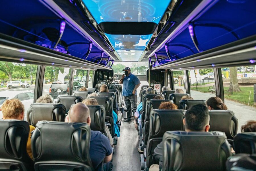 Washington, DC: Full-Day Tour with a Scenic River Cruise - What changes from October through March