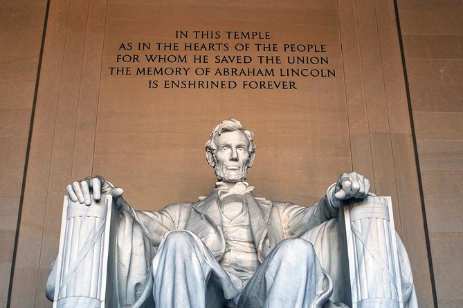 Washington DC Highlights Tour with Top Landmarks and Memorials - What the guides add to the ride
