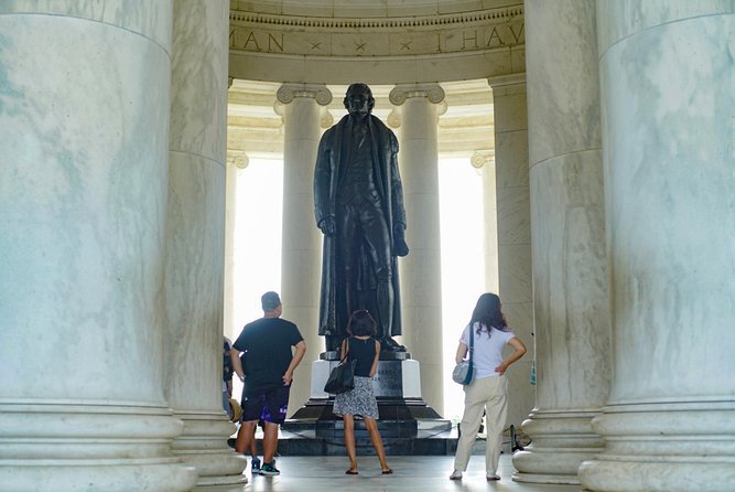 Washington DC in One Day: Guided Sightseeing Tour - The seasonal Potomac cruise and the winter substitute