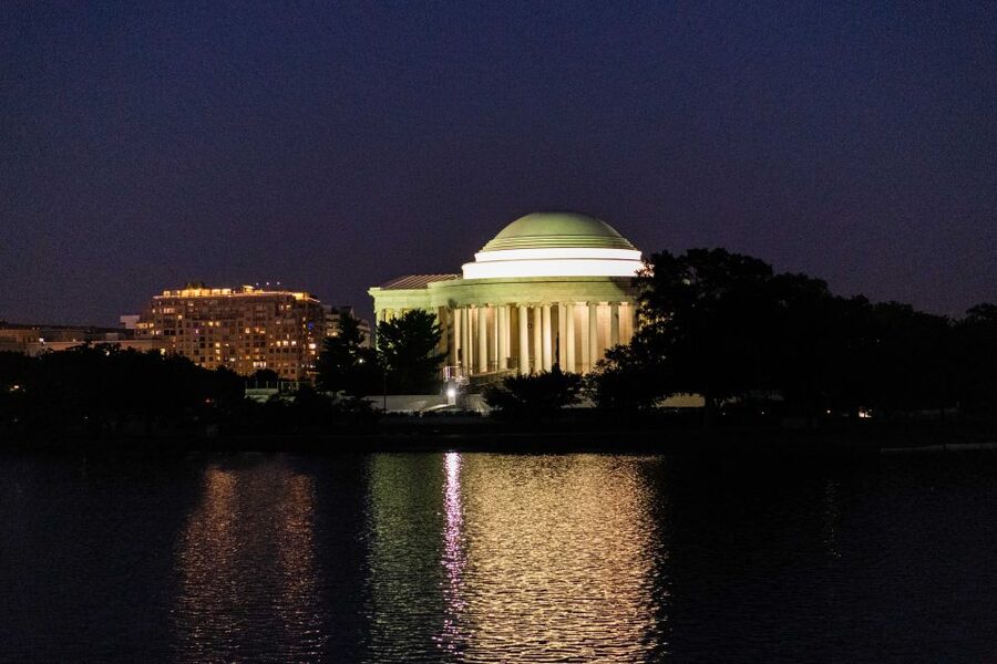 Washington DC: Monuments by Moonlight Nighttime Trolley Tour - The Iwo Jima change and the World War II replacement