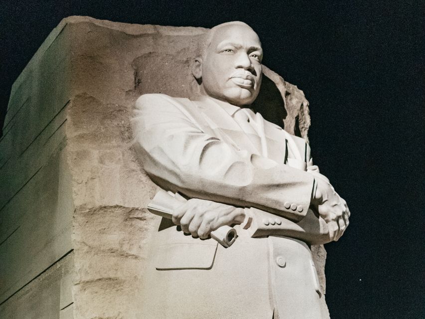 Washington DC: Monuments by Moonlight Nighttime Trolley Tour - The sights you pass without leaving the trolley