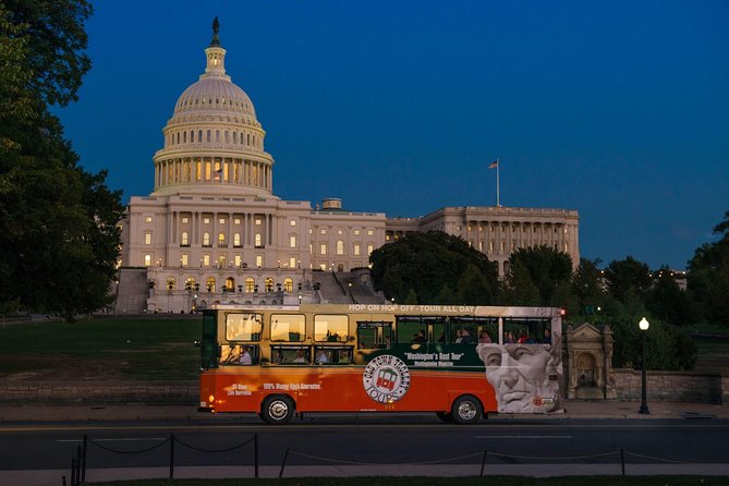 Washington DC Monuments by Moonlight Tour by Trolley - The Lincoln Memorial stop gives you the classic view