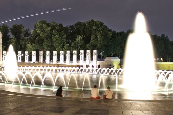 Washington DC Moonlight Tour by Electric Cart - Korean War and Vietnam memorials