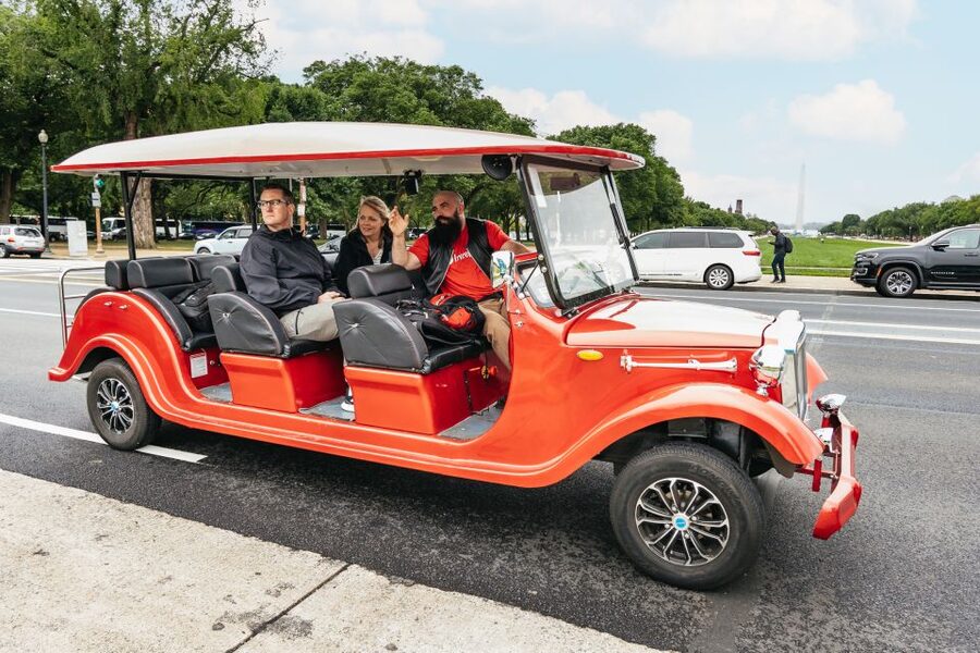 Washington DC: National Mall Tour by Electric Vehicle - The White House photo stop