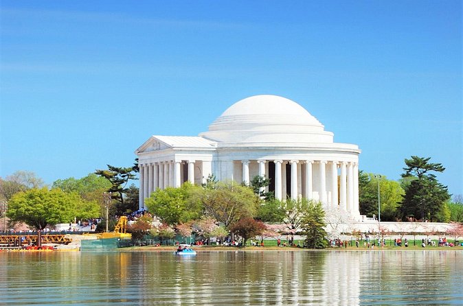 Washington DC "See the City" Guided Sightseeing Segway Tour - Guides, headsets, and the feel of the group