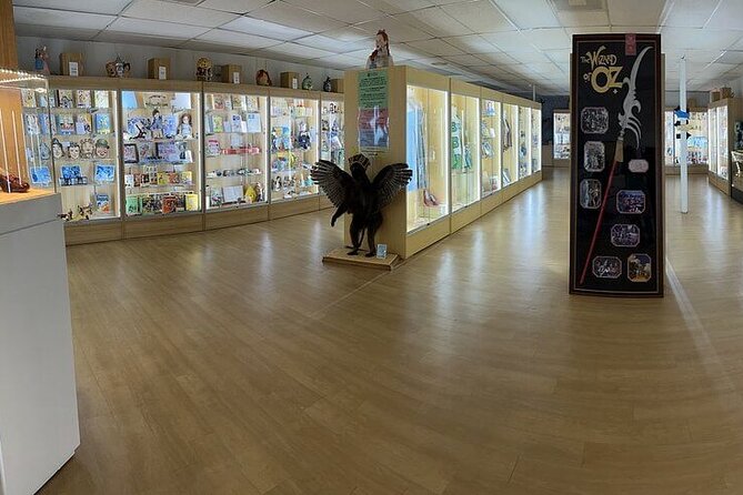 Wizard of OZ Museum tour - Why this small Cape Canaveral museum is worth noticing