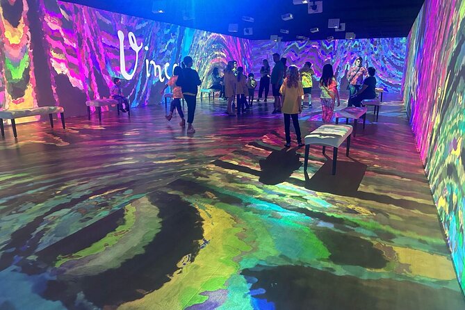 Wizard of OZ Museum tour - Photo spots and the scavenger hunt