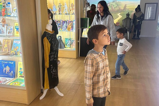 Wizard of OZ Museum tour - What to expect in the projection rooms
