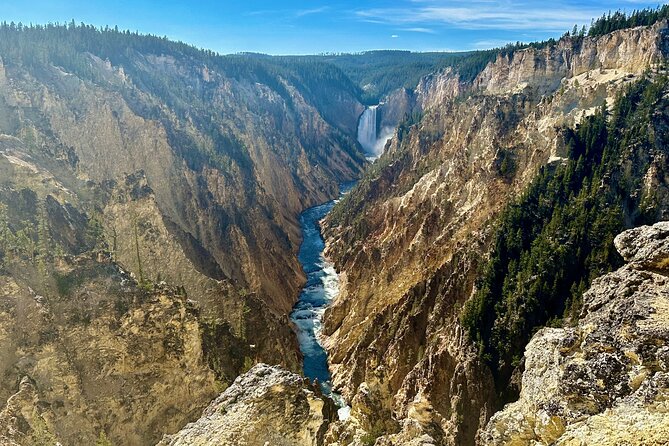 Yellowstone Lower Loop Full-Day Tour - Old Faithful and the Upper Geyser Basin