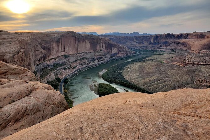 You-Drive 4x4 UTV Adventure–Hell’s Revenge & Fins N’ Things, Moab - Why Hell’s Revenge feels different from an ordinary ATV tour